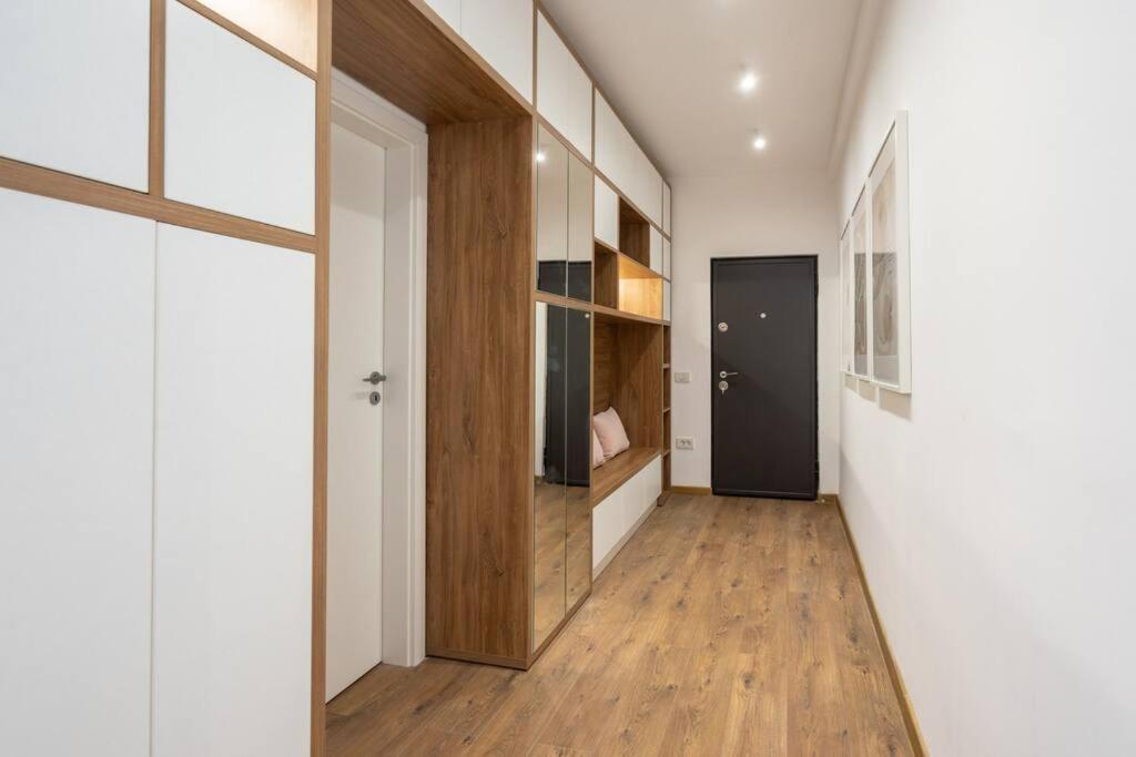 Stylish Apartament Magheru Bucarest Esterno foto